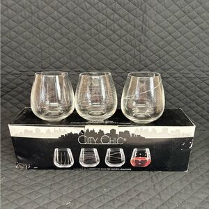 Set of 3 City Chic Clear Etched Stemless Wine Glasses Original Box